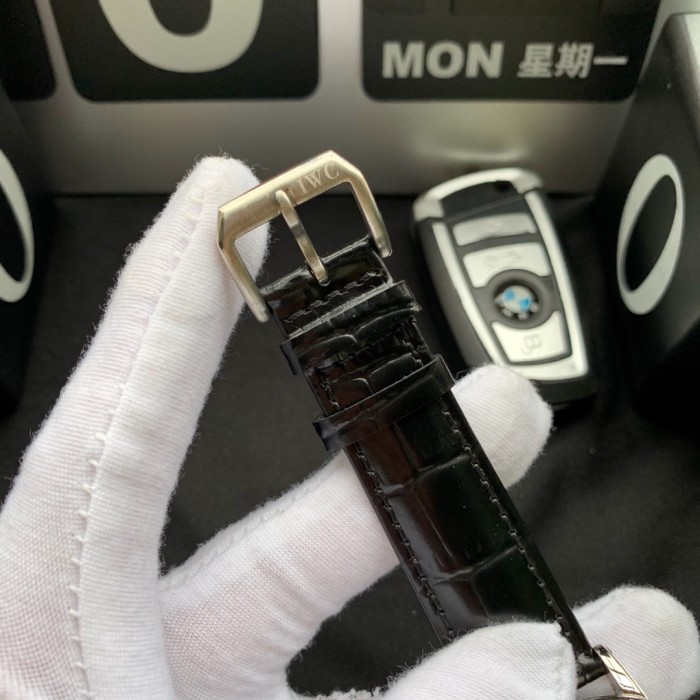 IWC(アイダブリューシー) 腕時計 40mm 自動巻き メンズ IWC-TSH420-42