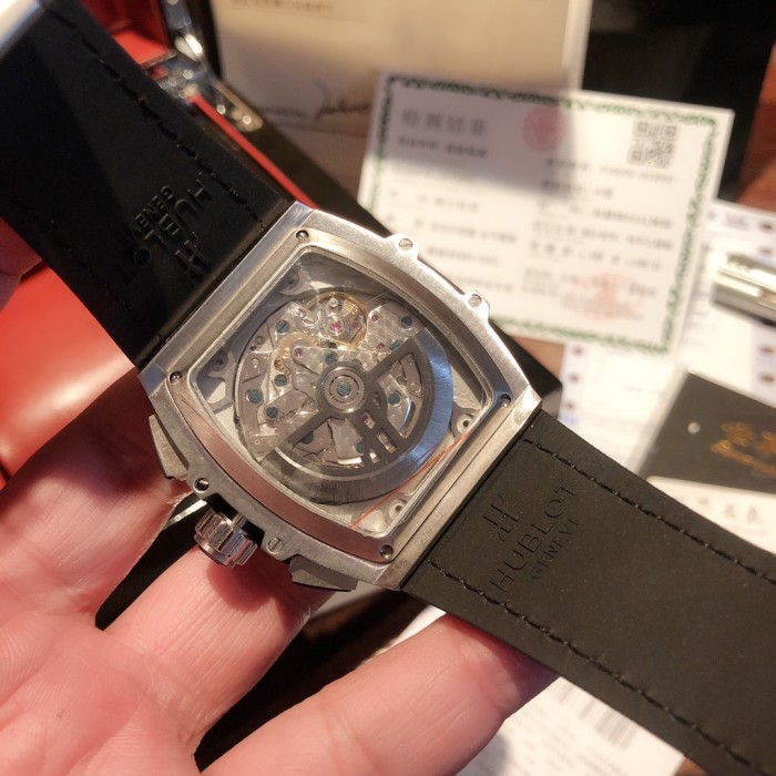 ウブロHUBLOT Asian 7750搭載 28800振動 ビッグバン GX2001P1750-7750-17