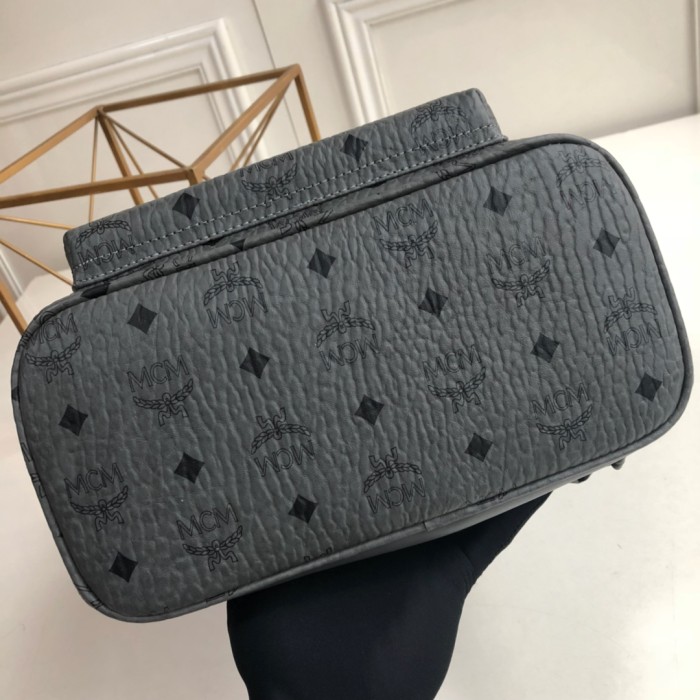 19SS エムシーエム 中号サイズ 後背包 リュック 88029-2-MC473