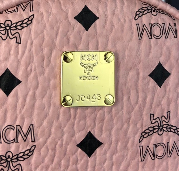 MCM(エムシーエム) 超高品質 後背包 リュック 5724-MC217