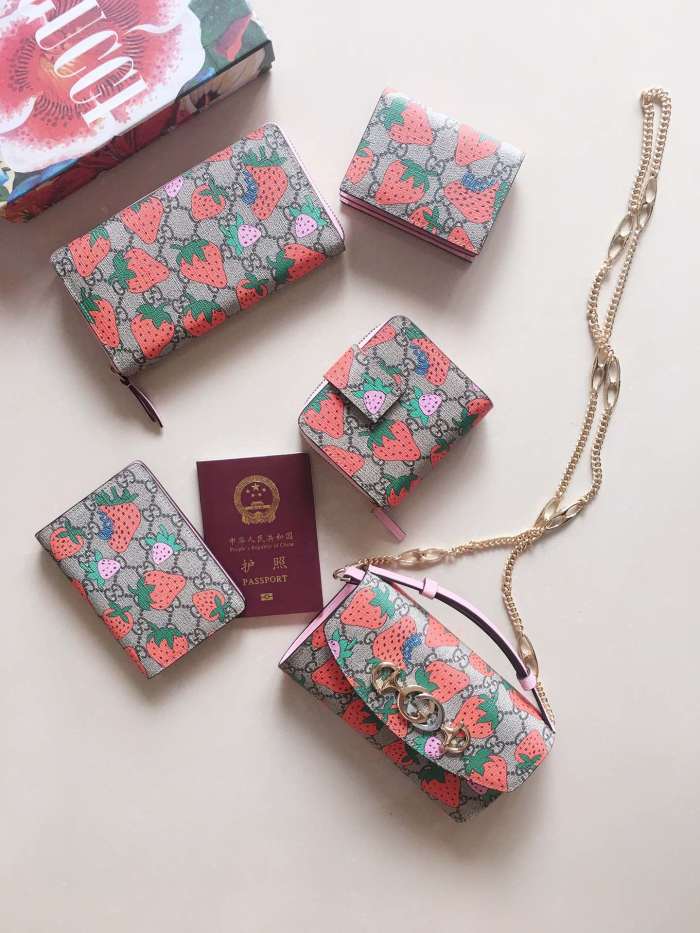 通販 GUCCI グッチ 長財布 ラウンドファスナー式財布 573865-1
