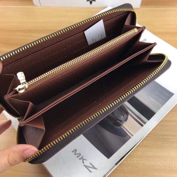 ルイヴィトン ジッピーウォレット ラウンドファスナー式財布 M60017-A