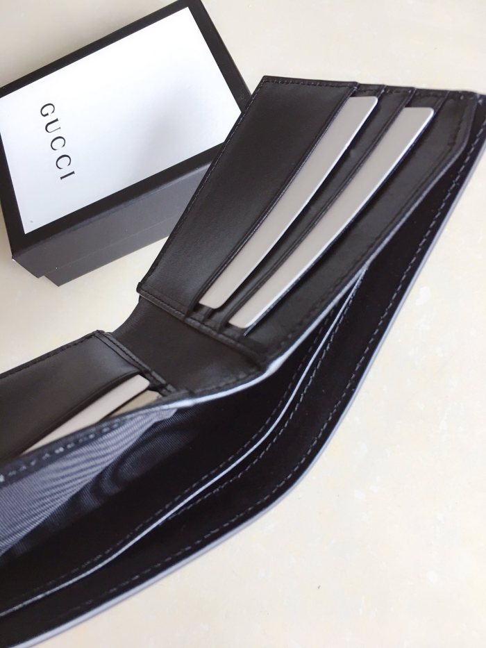 GUCCI グッチ 短財布 二つ折り財布 451268-4 人気19秋冬新作