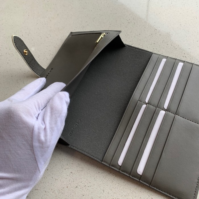 セリーヌ(CELINE）19SS 大号 長財布 カードケース 31AN-CL106