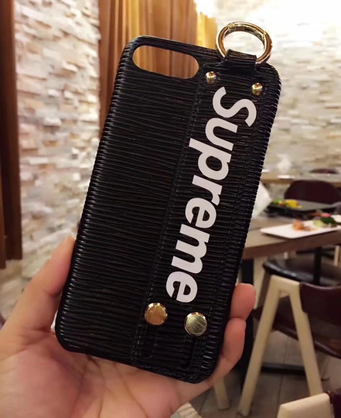 シュプリーム iphone X/xr/xs maxケース ハンドベルト付き iphone xs/8plus/7カバー 男性 女性 カップル リング付き 黒い 赤い 若者愛用