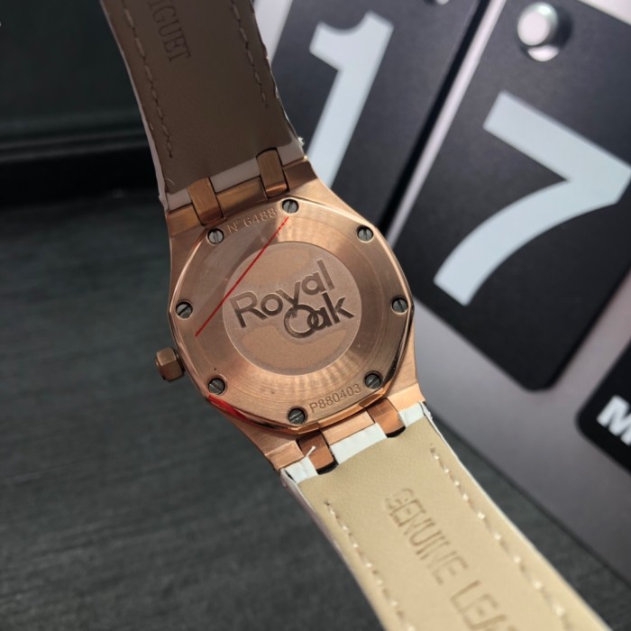 オーデマ ピゲ【AUDEMARS PIGUET】レディース 腕時計 33mm AP-JIN-021
