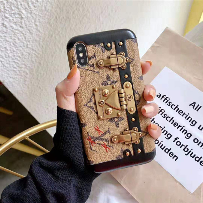 ルイヴィトン iphone xrケース iphone xs/xs maxケース 人気ブランド ホルダー付き iphone x/10/8/7/6plusケース 古い風 シンプル 芸能人愛用