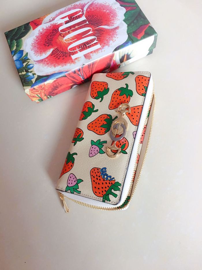 通販 GUCCI グッチ 長財布 ラウンドファスナー式財布 570661-1