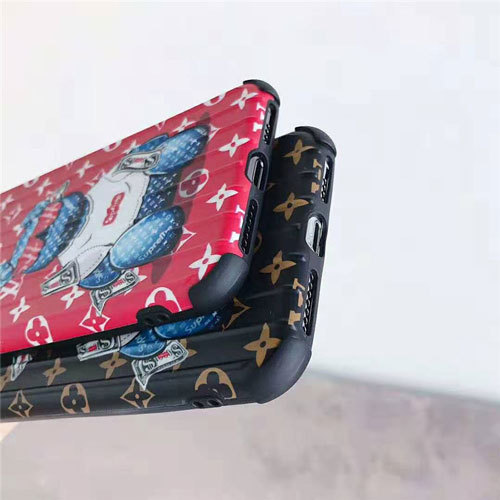 ルイヴィトン シュプリームコラボ iphone xrケース iphone xs/xs maxケース 人気 ブランド アニメキャラクター iphone x/10/8/7/6plusケース 花柄 激安通販 芸能人愛用