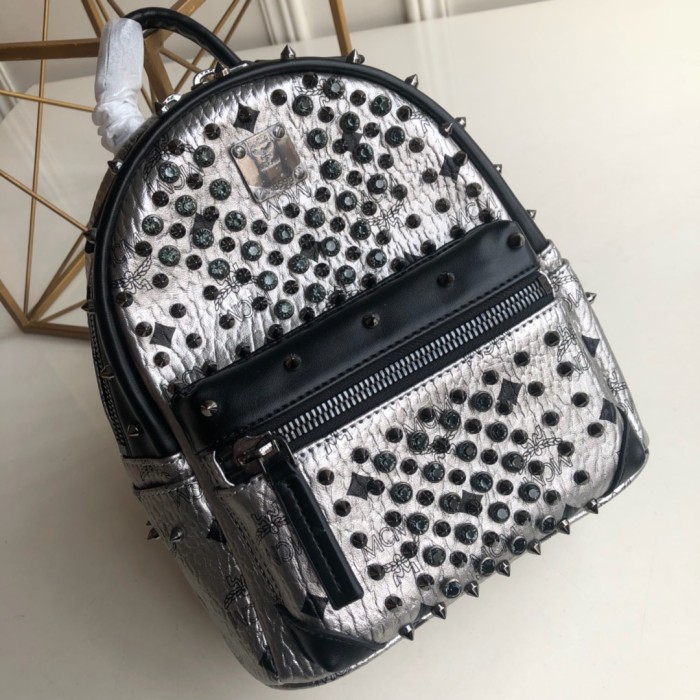 19SS エムシーエム 中号サイズ 後背包 リュック 88023-1-MC456