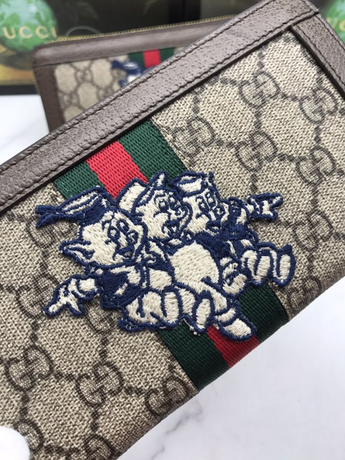 美品 GUCCI グッチ 長財布 ラウンドファスナー式財布 523154-3