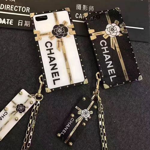chanel iphone9/xs plusケース ジャケットブランド アイフォン xc/2018カバー ヒメツバキ柄　iphonex/8plusケース アクセサリー＆ストラップ付き　人気 ヨーロパブランド　華奢風