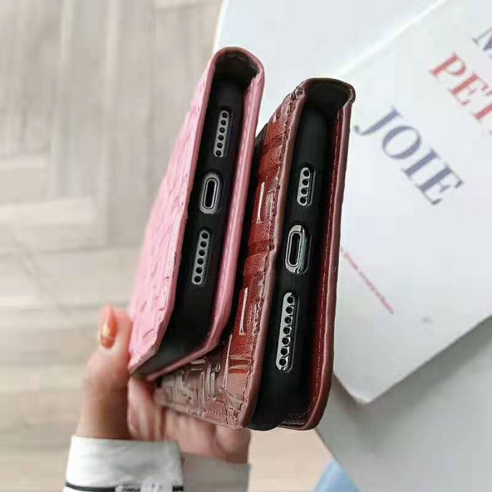 ブランド フェンデイ Fendi 経典風デザイン iphone x/xs/xr/xs maxケース 優雅iphone7/8/plusケース オシャレ大人気