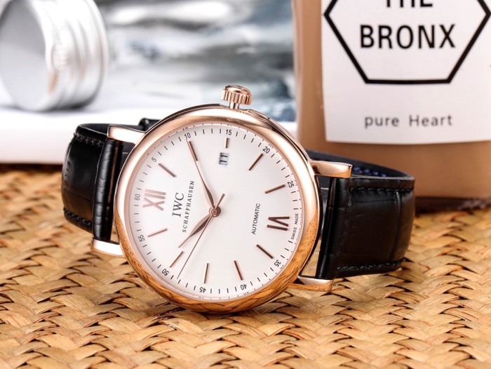 IWC(アイダブリューシー) 腕時計 自動巻き 42mm メンズ IWC-TSH370-099