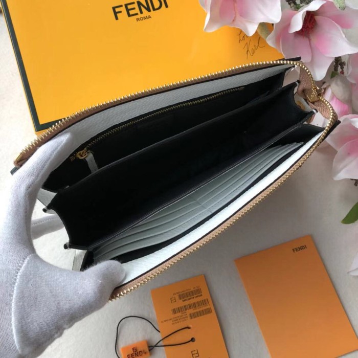 FENDI/フェンディ 長財布通販 セカンドバッグ FD19P280-FD23