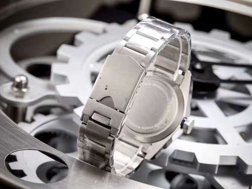 チュードル（TUDOR ）メンズ 時計 43mm 自動巻き 腕時計 TUD-TSH500-39