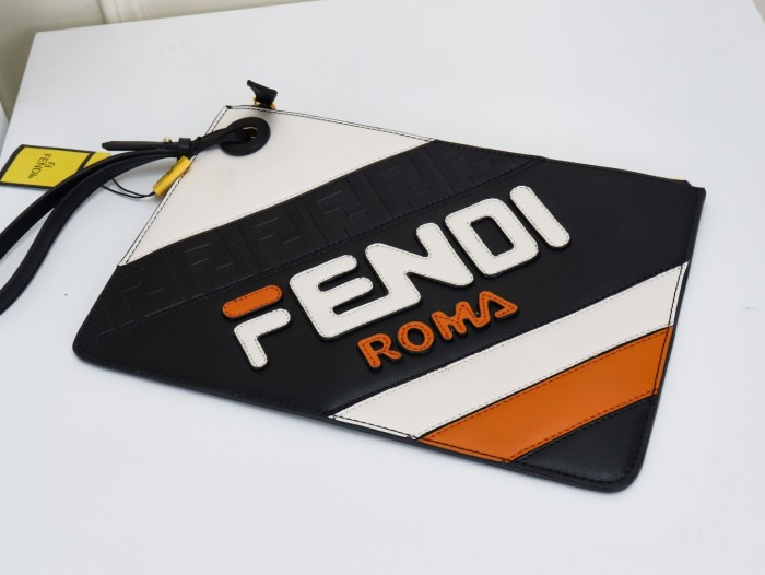 秋冬 FENDI/フェンディ 財布 セカンドバッグ WX19P190-5505-2