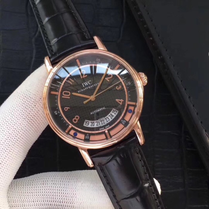 IWC(アイダブリューシー) 腕時計 42mm 自動巻き メンズ IWC-TSH420-24