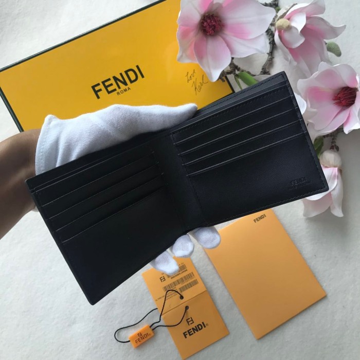 新作 FENDI/フェンディ メンズ 二つ折り短財布 FE19P110-FD06