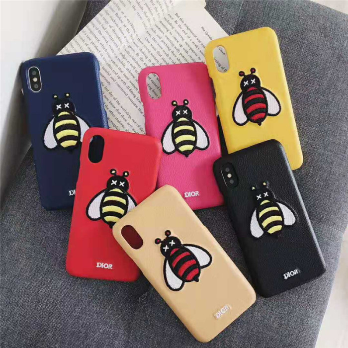Dior ディオールiphone xr/xs maxケースレディース向けiphone XI/11/Xケース可愛い刺繍ミツバチ アイフォン 8/7plusケース人気お洒落