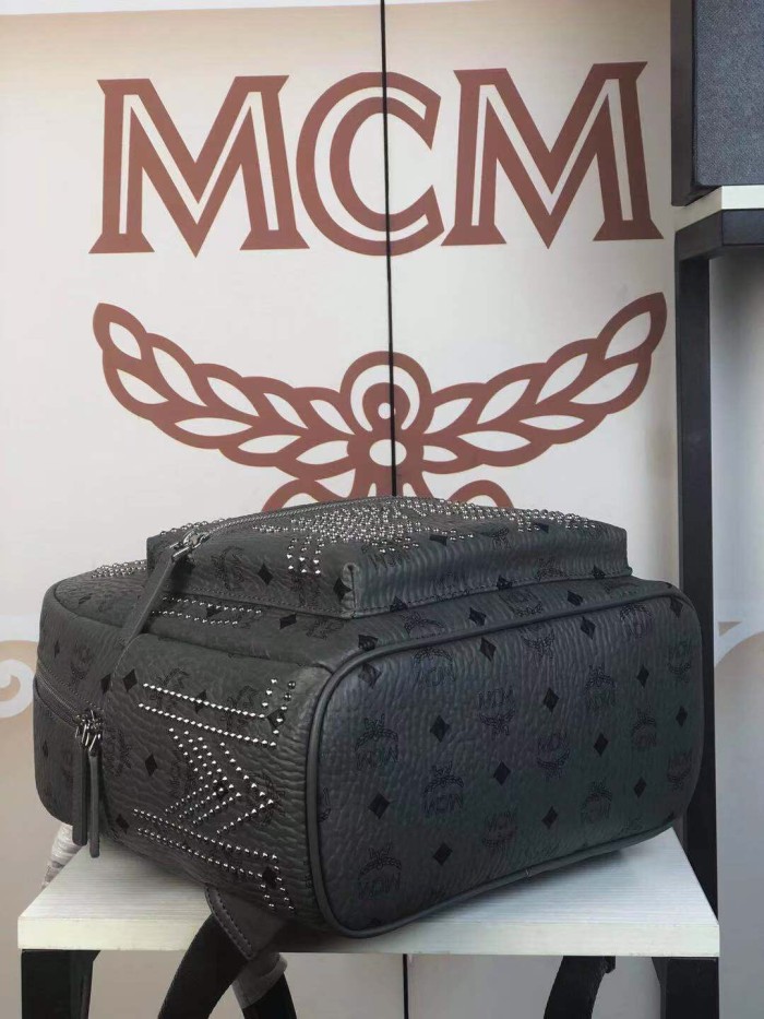 19SS エムシーエム 小号サイズ 後背包 リュック 5927-MC073