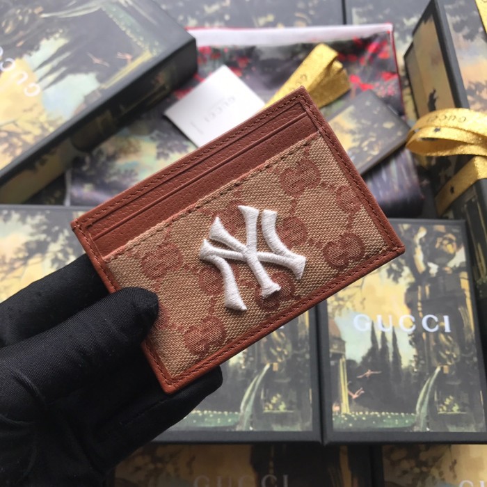 19年新作 GUCCI グッチ 財布 コインケース 名刺入れ 547793-3