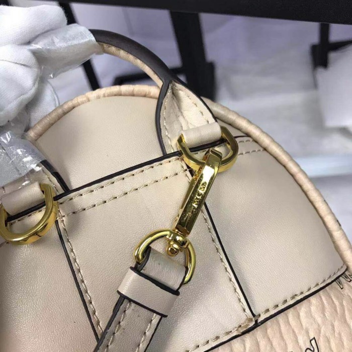 MCM(エムシーエム) 超高品質 後背包 リュック 5752-MC312