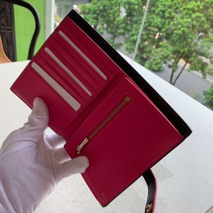セリーヌ(CELINE）人気 小号 短財布 カードケース 0146-CL136