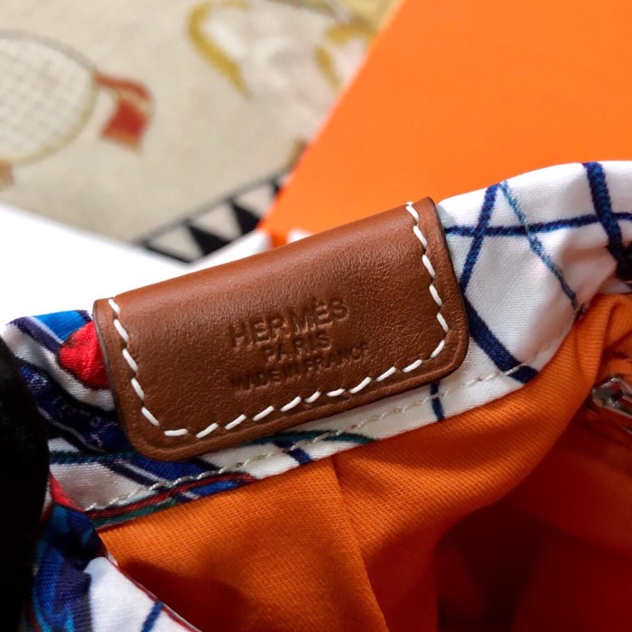 新品 エルメス [HERMES] ポーチ 収納バッグ TA2001P250-HE-22