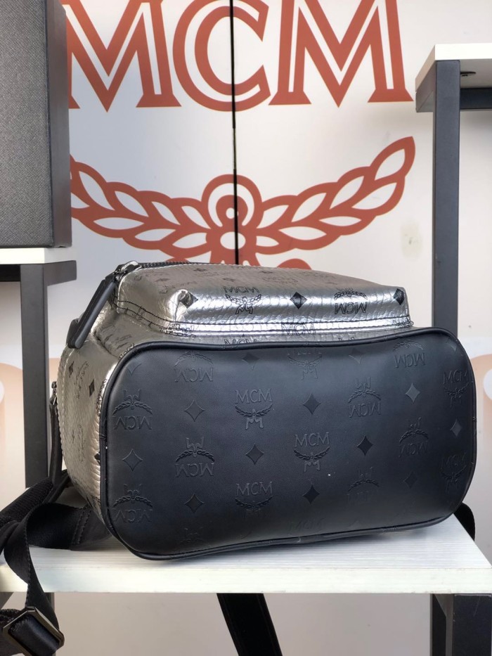 MCM(エムシーエム) 超高品質 後背包 リュック 5702-MC185