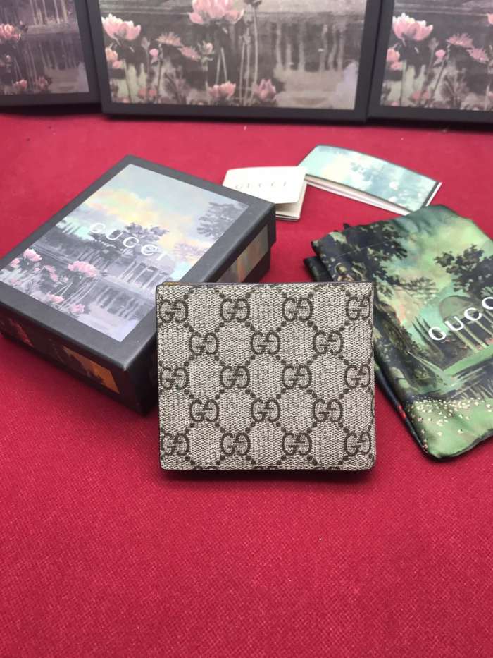新作通販 GUCCI グッチ 二つ折り財布 短財布 メンズ 473954-1