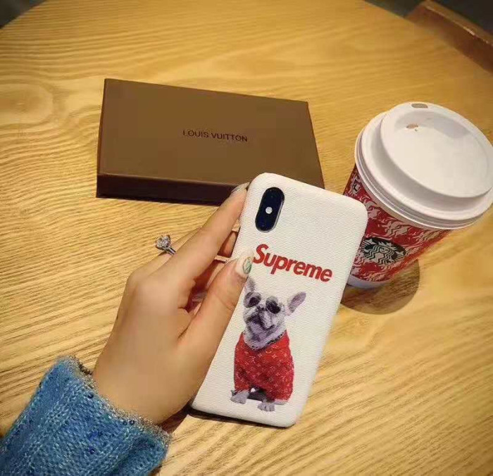 シュプリーム iphone xr/xsケース コラボ ルイヴィトン iphonex/8plusケース 人気 アイフォン10R/xs maxケース 犬付け