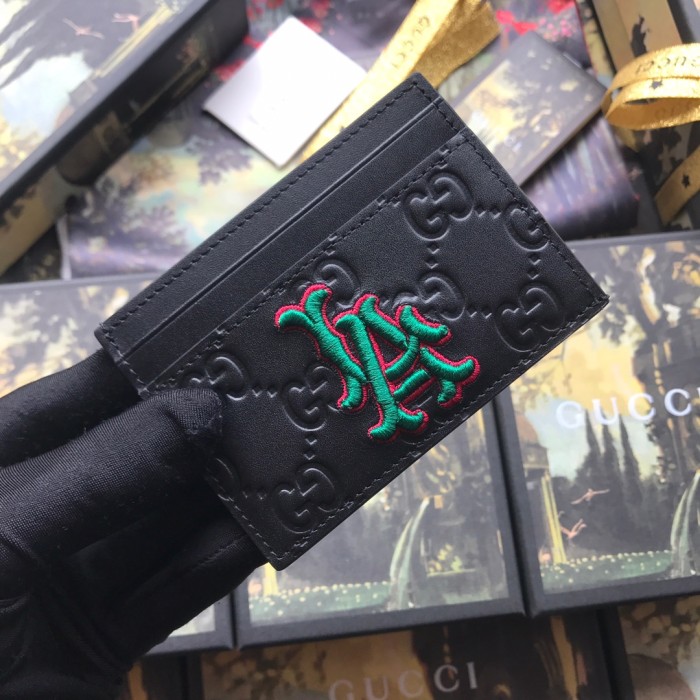 19年新作 GUCCI グッチ 財布 コインケース 名刺入れ 547793-4