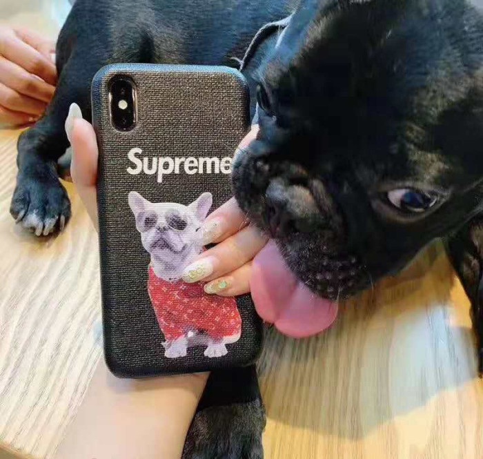 シュプリーム iphone xr/xsケース コラボ ルイヴィトン iphonex/8plusケース 人気 アイフォン10R/xs maxケース 犬付け