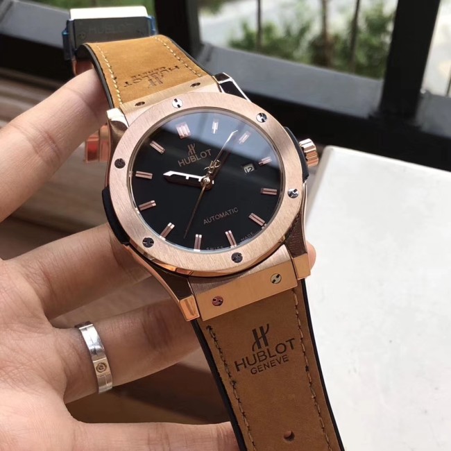 HUBLOTウブロ 美品 メンズ 腕時計 クォーツ 値下げプライスコピー HU-HYD300-006
