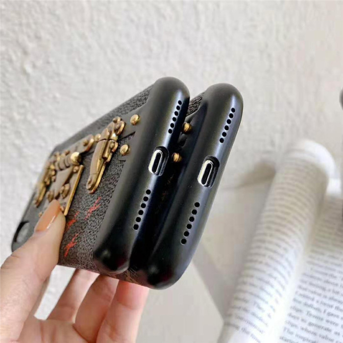 ルイヴィトン iphone xrケース iphone xs/xs maxケース 人気ブランド ホルダー付き iphone x/10/8/7/6plusケース 古い風 シンプル 芸能人愛用