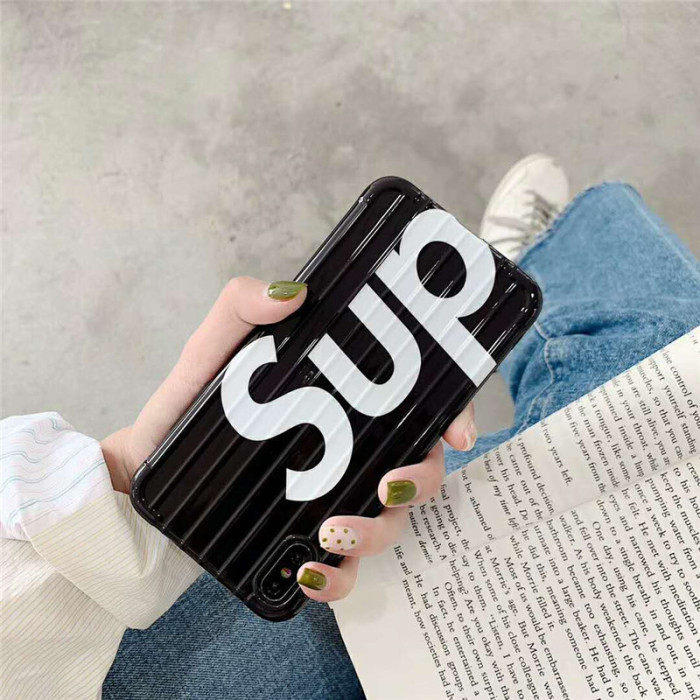 シュプリーム supreme iphone xs ケース アイフォンxr/xsMax カバー ブランド箱デザイン 3D手触り iphone x/8/7plus カバー 潮流 個性 芸能人愛用