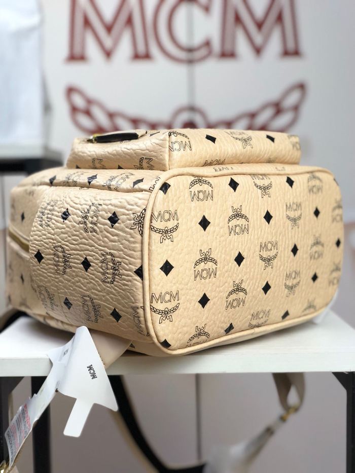 MCM(エムシーエム) 超高品質 後背包 リュック 5920-MC274