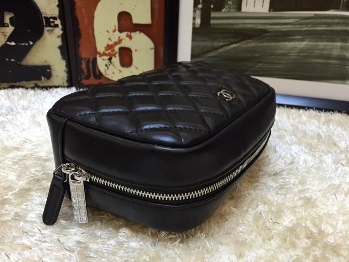 CHANEL(シャネル) 激安 コスメポーチ.セカンドバッグ 31104-344