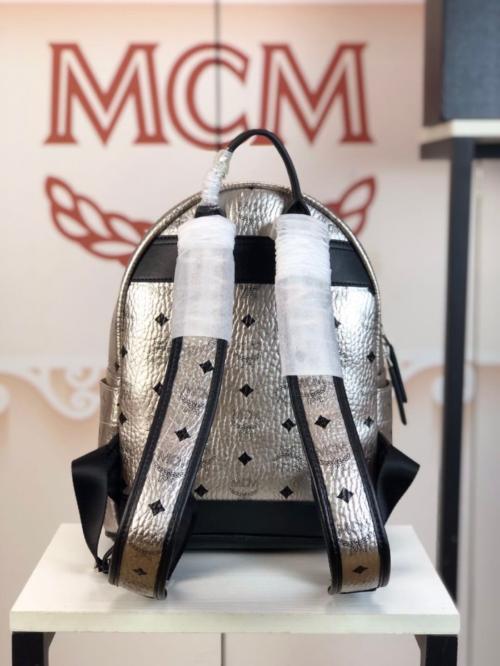19SS エムシーエム 中号サイズ 後背包 リュック 5277-MC041