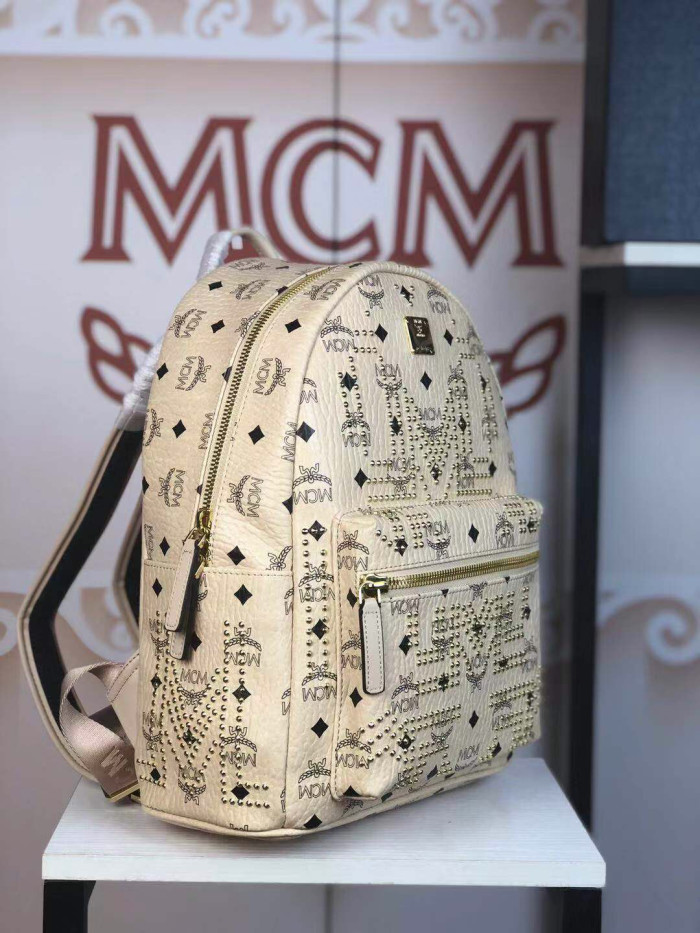 19SS エムシーエム 小号サイズ 後背包 リュック 5927-MC074