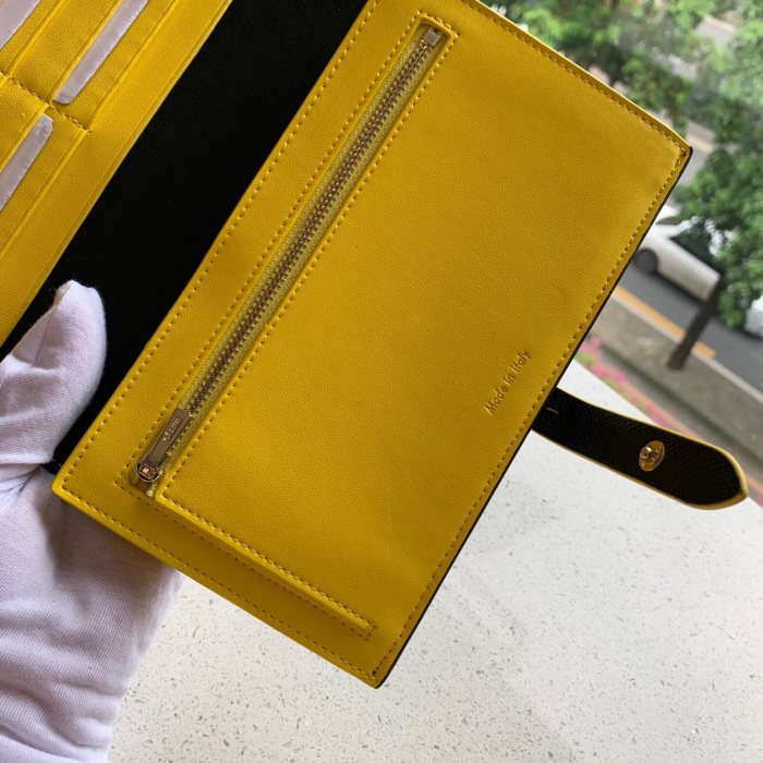 セリーヌ(CELINE）19SS 大号 長財布 カードケース 4184-CL124
