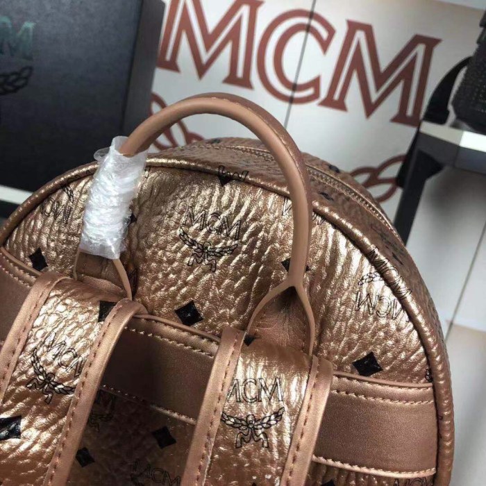 19SS エムシーエム 中号サイズ 後背包 リュック 5927-MC080