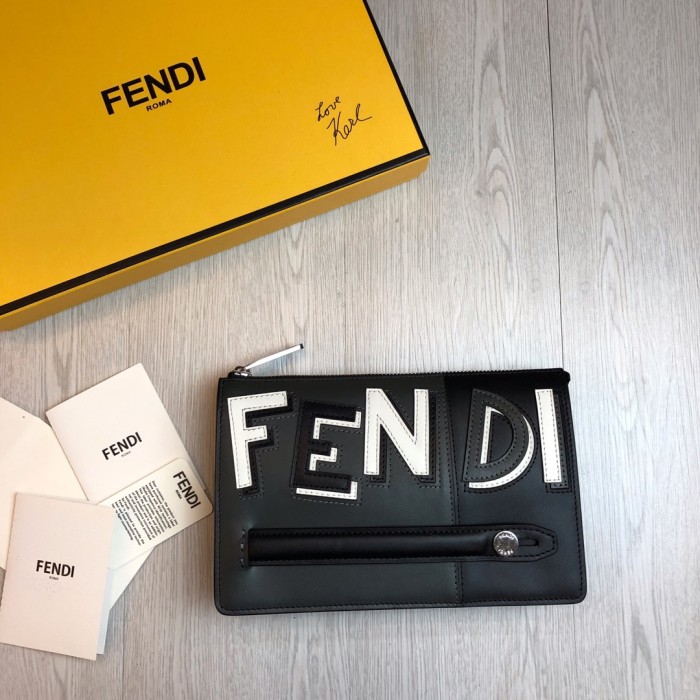 特N品 FENDI/フェンディ 財布 セカンドバッグ XD19P380-FD25