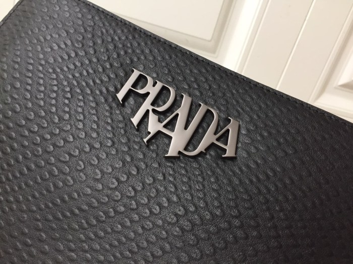 PRADA プラダ 人気商品激安 メンズ セカンドバッグ 1922-PA367