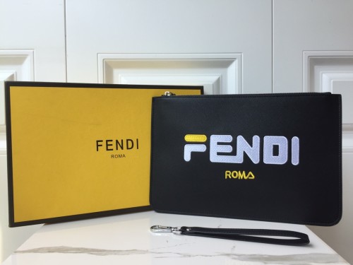 FENDI/フェンディ メンズ 財布 セカンドバッグ WS19P160-FD26