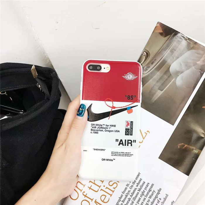 ナイキiphone xr/xs ケース運動風 ブランド アイフォンテンアール/xs マックスカバー個性 iphone xs/x/8plusケース ペアむけ