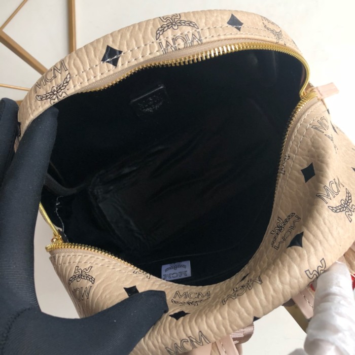 19SS エムシーエム 小号サイズ 後背包 リュック 88024-1-MC461