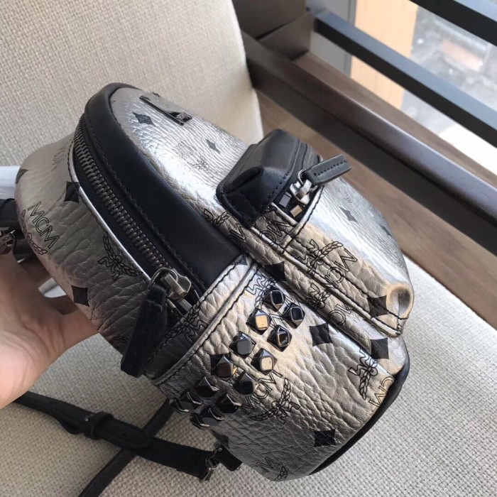 MCM(エムシーエム) 超高品質 後背包 リュック MK19P-MC424