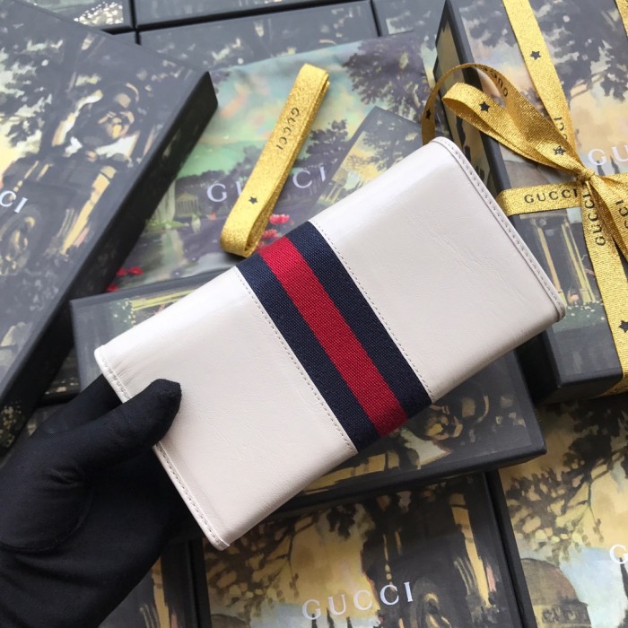 超高品質 GUCCI グッチ 長財布 Wホック二つ折り財布 573789-2